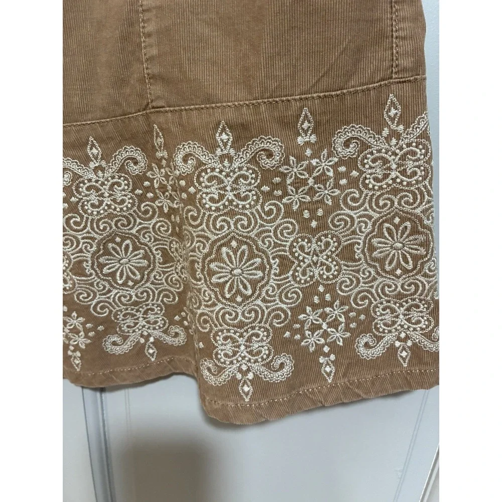 Ann Tylor Women Midi Skirt Size 6 embroidered Trim corduroy  Zipper Lightweight‎
